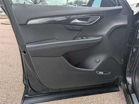 Used 2024 Buick Envision Preferred image 22