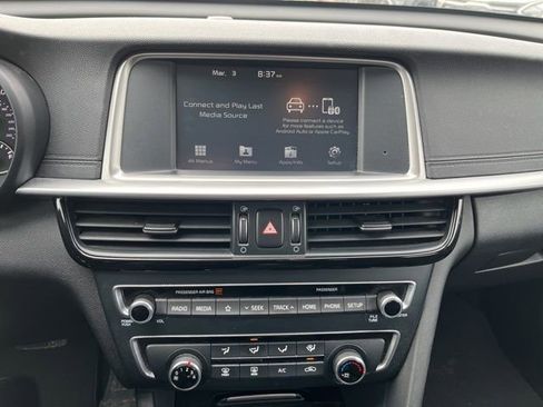 Used 2019 Kia Optima LX image 8