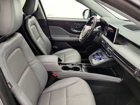 Used 2021 Lincoln Corsair FWD w/ Premium Package image 24