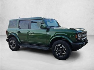 Used 2025 Ford Bronco Outer Banks video 2