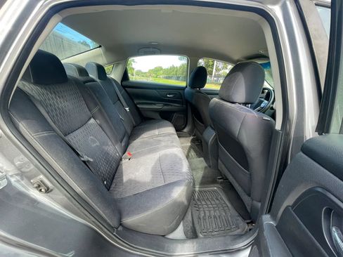 Used 2017 Nissan Altima 2.5 S w/ Power Driver Seat Package FWD image 25