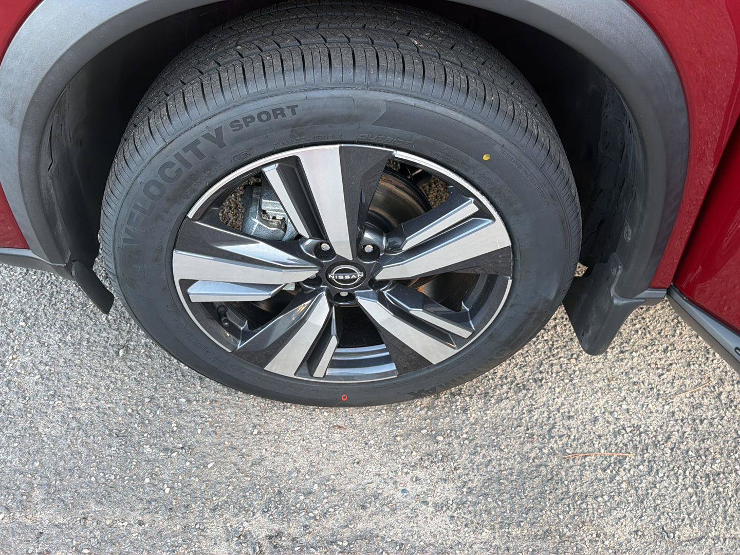 Used 2024 Nissan Rogue SL w/ SL Premium Package FWD image 39