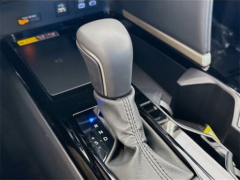 Used 2025 Toyota Camry XSE image 12