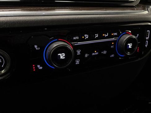 Used 2024 Chevrolet Silverado 1500 LT image 48