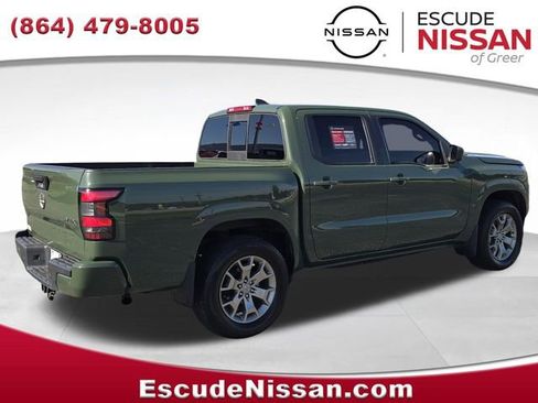 Certified 2022 Nissan Frontier SV w/ Technology Package AWD/4WD image 4