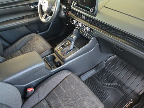 Used 2023 Honda CR-V Sport image 16