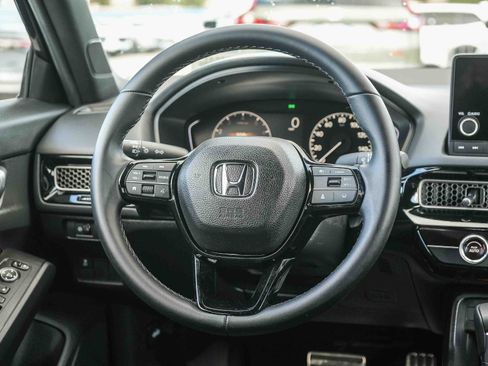 Certified 2025 Honda Civic Sport image 16