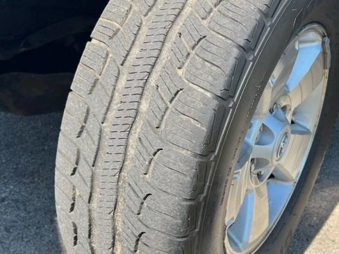 Used 2012 Toyota Tacoma 4x4 Double Cab w/ TRD Sport Pkg image 17