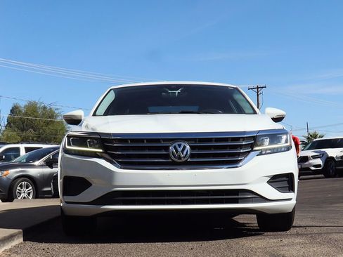 Used 2022 Volkswagen Passat 2.0T SE image 17