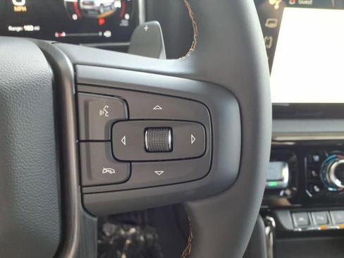 New 2026 GMC Sierra 1500 AT4 AWD/4WD image 9