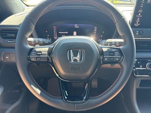 New 2026 Honda Pilot Sport image 5