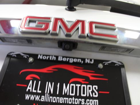 Used 2017 GMC Acadia SLT image 35