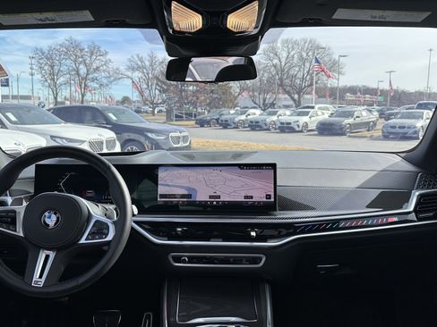 Used 2024 BMW X5 M60i image 30