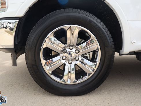 Certified 2019 Ford F150 Lariat w/ Equipment Group 502A Luxury AWD/4WD image 10
