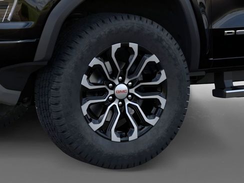 New 2026 GMC Canyon Denali AWD/4WD image 7