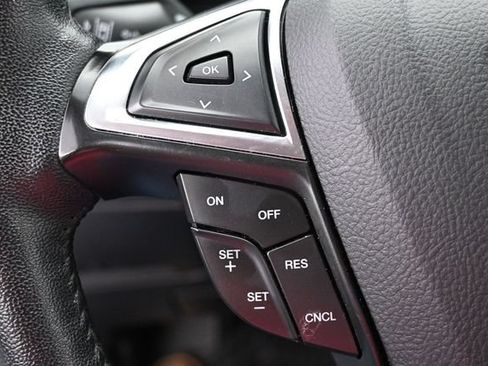Certified 2024 Ford Edge SEL AWD/4WD image 18
