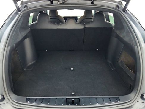 Used 2024 Tesla Model X image 27