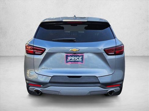 Used 2025 Chevrolet Blazer LT image 7