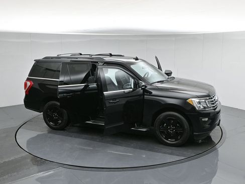 Certified 2020 Ford Expedition XLT w/ Equipment Group 202A image 47