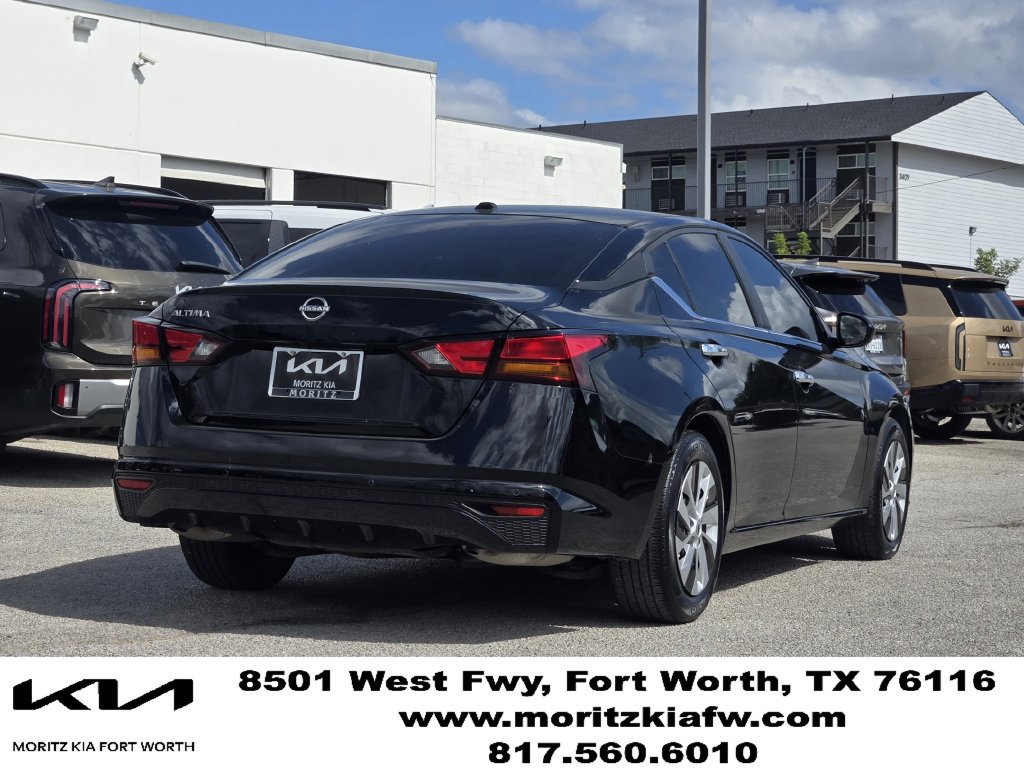 Used 2025 Nissan Altima 2.5 S FWD image 7