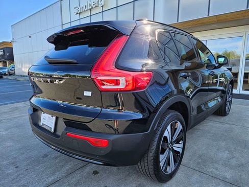 Used 2023 Volvo XC40 Recharge Plus w/ Protection Package Premier AWD/4WD image 5