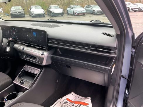 Used 2024 Hyundai Kona SEL image 13