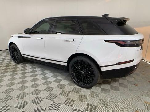 Certified 2025 Land Rover Range Rover Velar Dynamic SE image 5