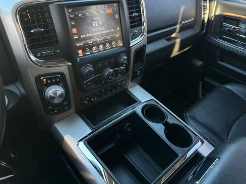Used 2015 RAM 1500 Laramie w/ Convenience Group image 16