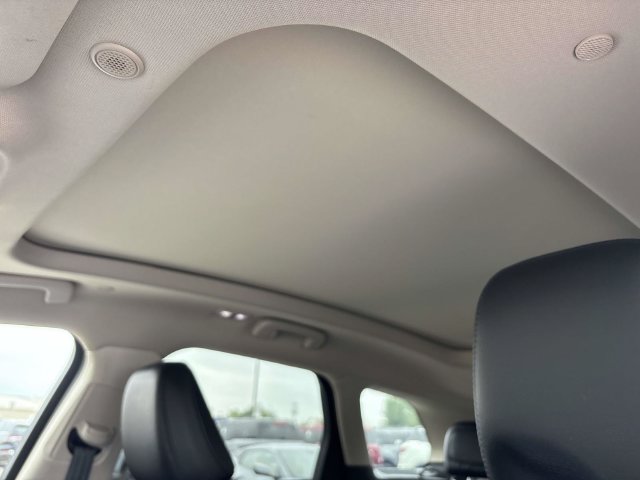 Certified 2023 Lincoln Corsair AWD w/ Equipment Group 101A image 28