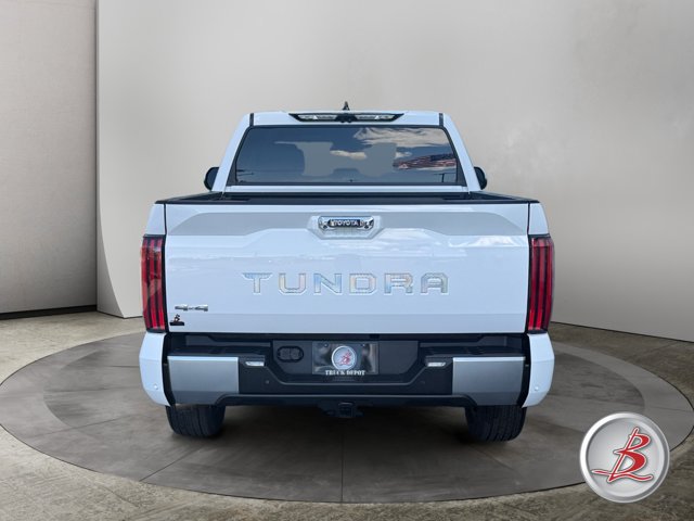 Used 2023 Toyota Tundra Limited AWD/4WD image 6