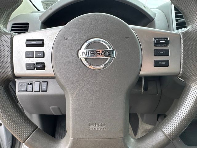Used 2014 Nissan Frontier SV RWD image 36