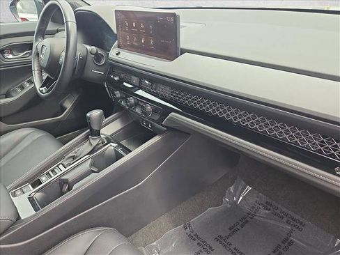 Used 2023 Honda Accord Sport image 21