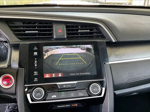 Used 2018 Honda Civic EX image 13
