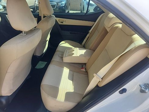 Used 2017 Toyota Corolla LE w/ Carpet Mat Package (TMS) FWD image 11