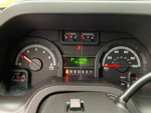 Used 2019 Ford E-350 and Econoline 350 Super Duty RWD image 11