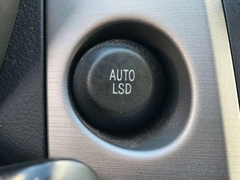 Used 2006 Toyota RAV4 2WD image 34