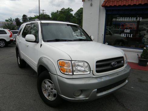 Used 2003 Toyota Sequoia SR5 image 6