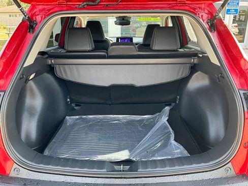 Used 2024 Toyota Corolla Cross XLE FWD image 24