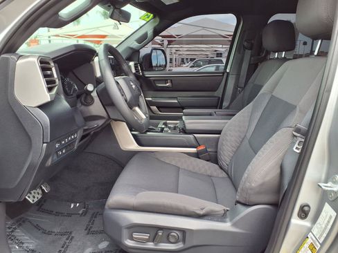 Used 2025 Toyota Tundra SR5 w/ TRD Off-Road Package AWD/4WD image 16