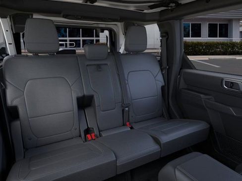New 2026 Ford Bronco Outer Banks AWD/4WD image 11