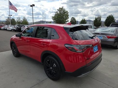 New 2027 Honda HR-V Sport image 4