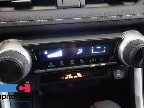 Certified 2023 Toyota RAV4 LE AWD/4WD image 24