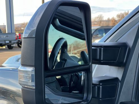 Used 2023 Ford F350 Platinum AWD/4WD image 29