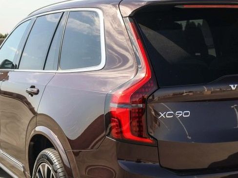 New 2026 Volvo XC90 T8 Plus image 7