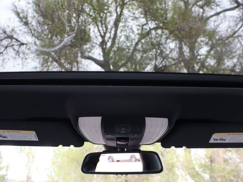 Used 2013 Mercedes-Benz E 350 4MATIC image 28