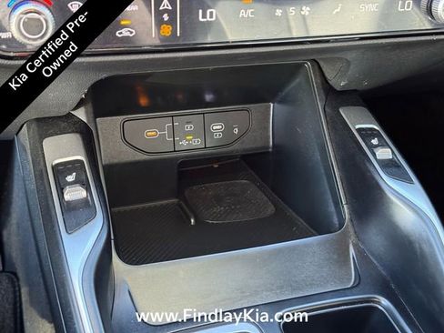 Certified 2024 Kia Sorento EX w/ Panoramic Sunroof Package FWD image 28