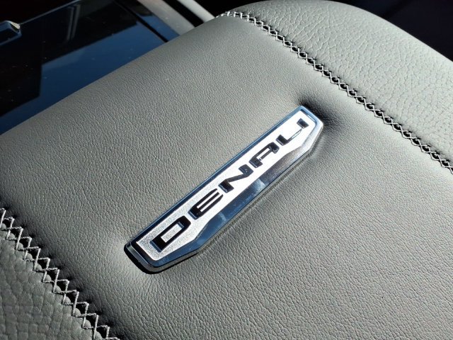New 2027 GMC Yukon Denali w/ Denali Reserve Package AWD/4WD image 37