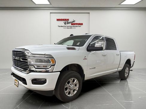 Used 2024 RAM 2500 Laramie w/ Safety Group AWD/4WD image 1