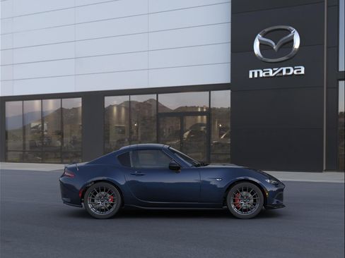 New 2026 MAZDA MX-5 Miata RF Club w/ Interior Package RWD image 5