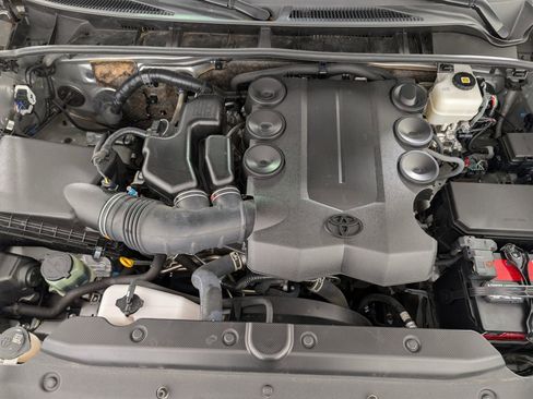 Used 2023 Toyota 4Runner TRD Sport AWD/4WD image 7